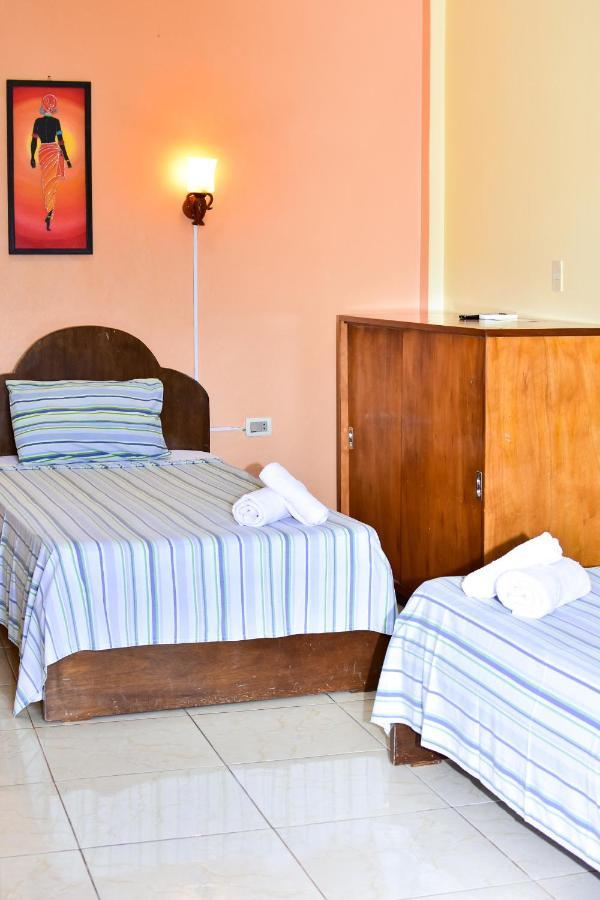 Palmas Park Hotel Y Restaurant Obligado Ngoại thất bức ảnh