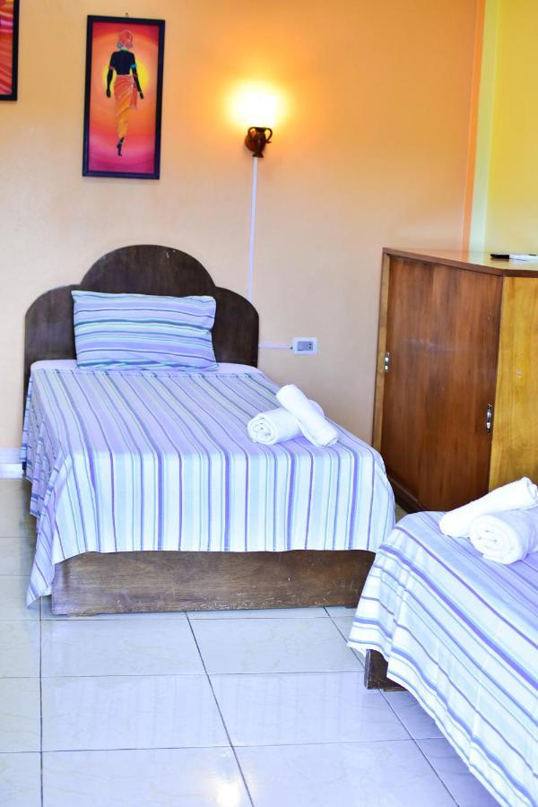 Palmas Park Hotel Y Restaurant Obligado Ngoại thất bức ảnh